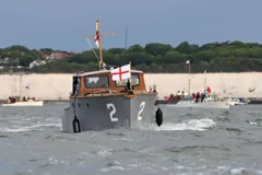 Gerfalcon underway with the St George’s flag